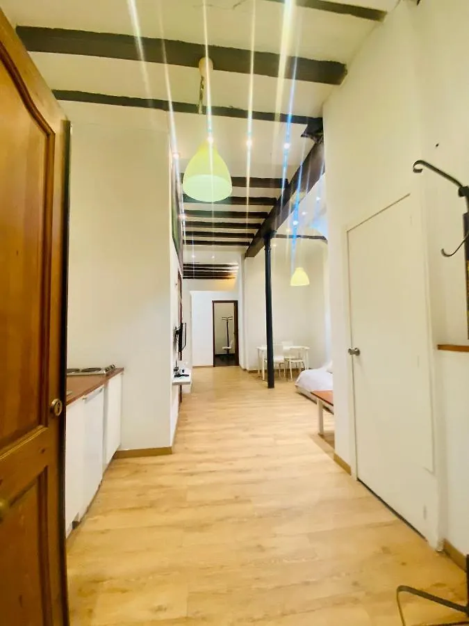 027 Caterina Look Derecha Apartamento Barcelona